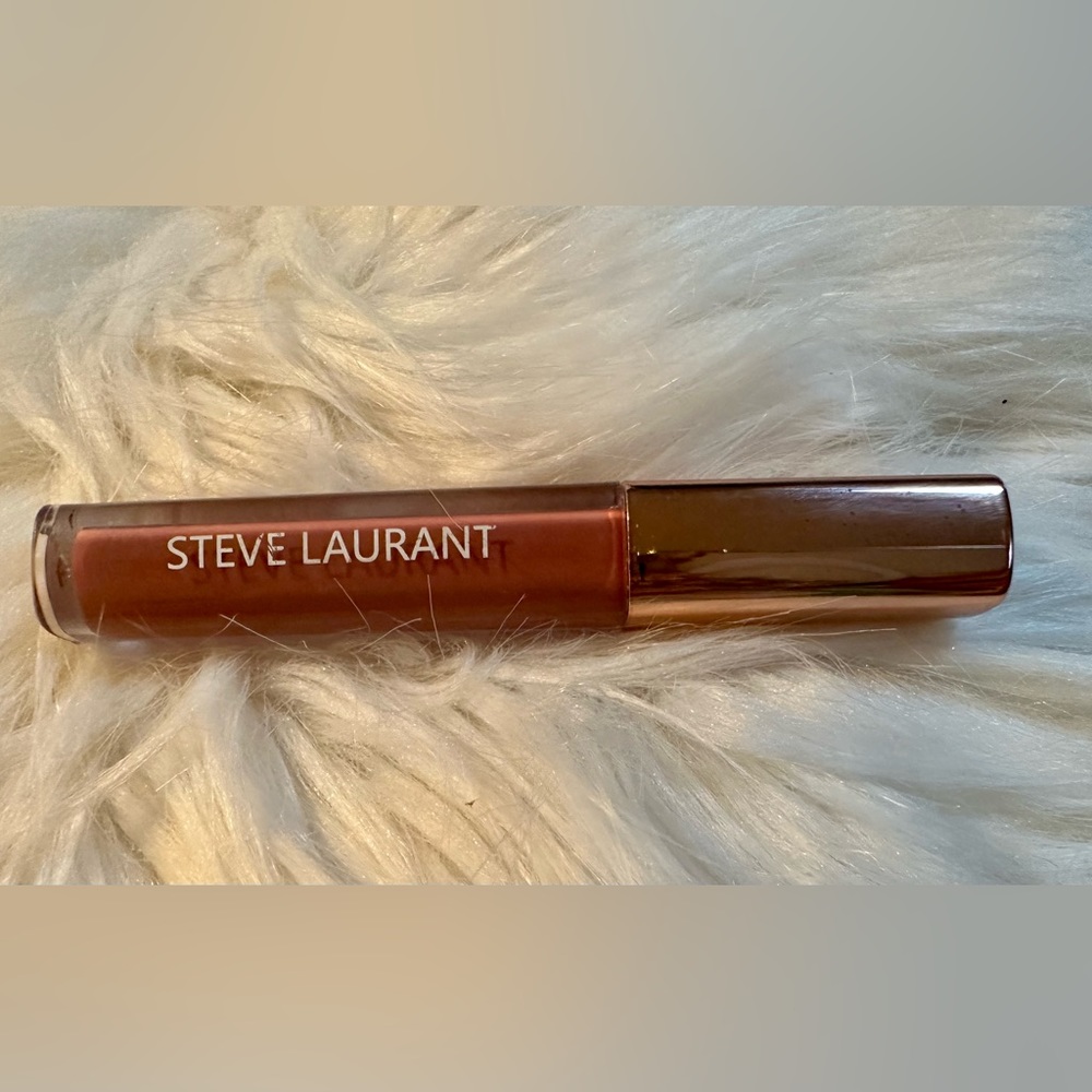 Steve Laurent Lip Gloss in Posh